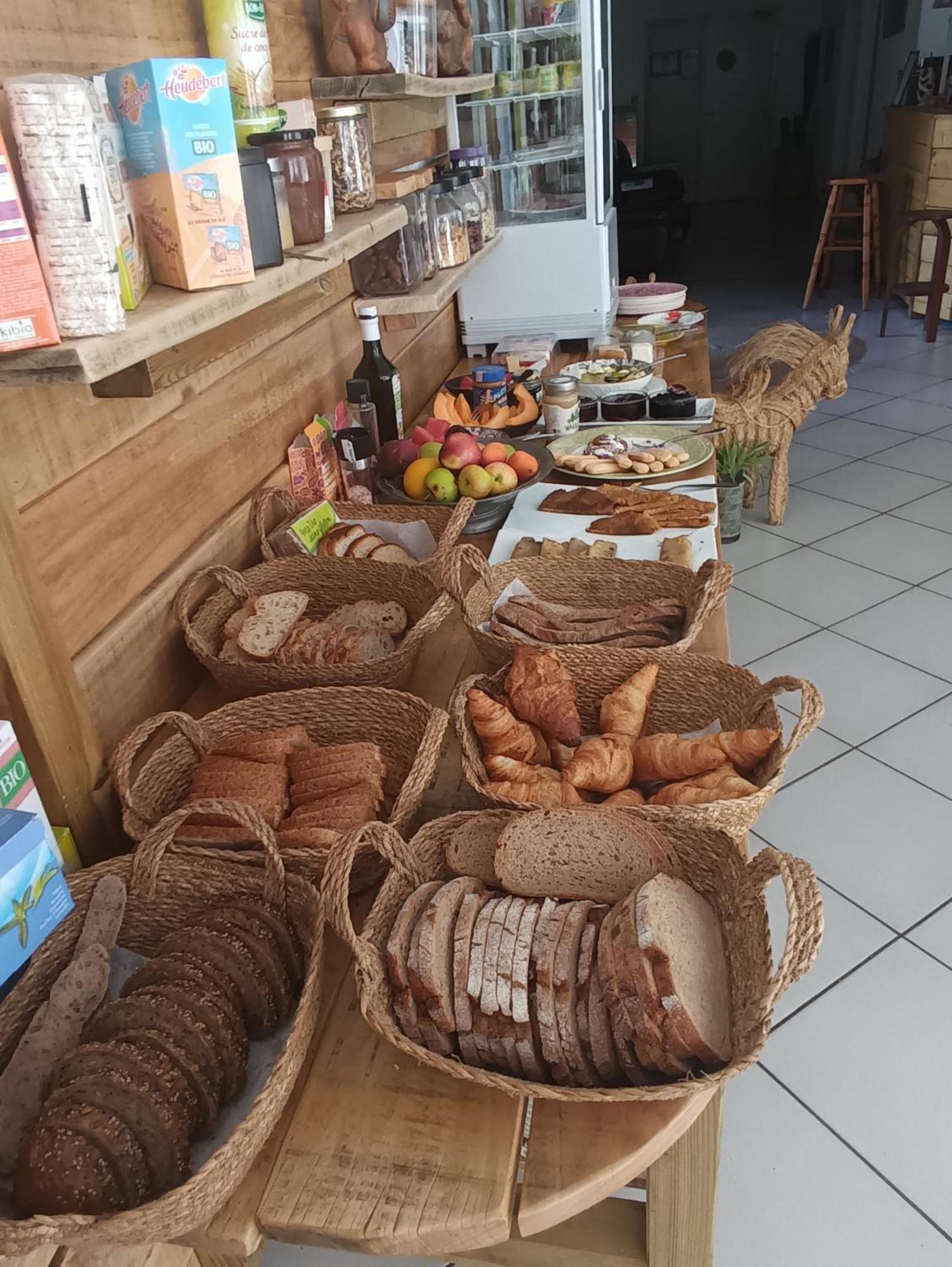 Bel Hotel Restaurant La Gentilhommiere Trèbes Екстериор снимка