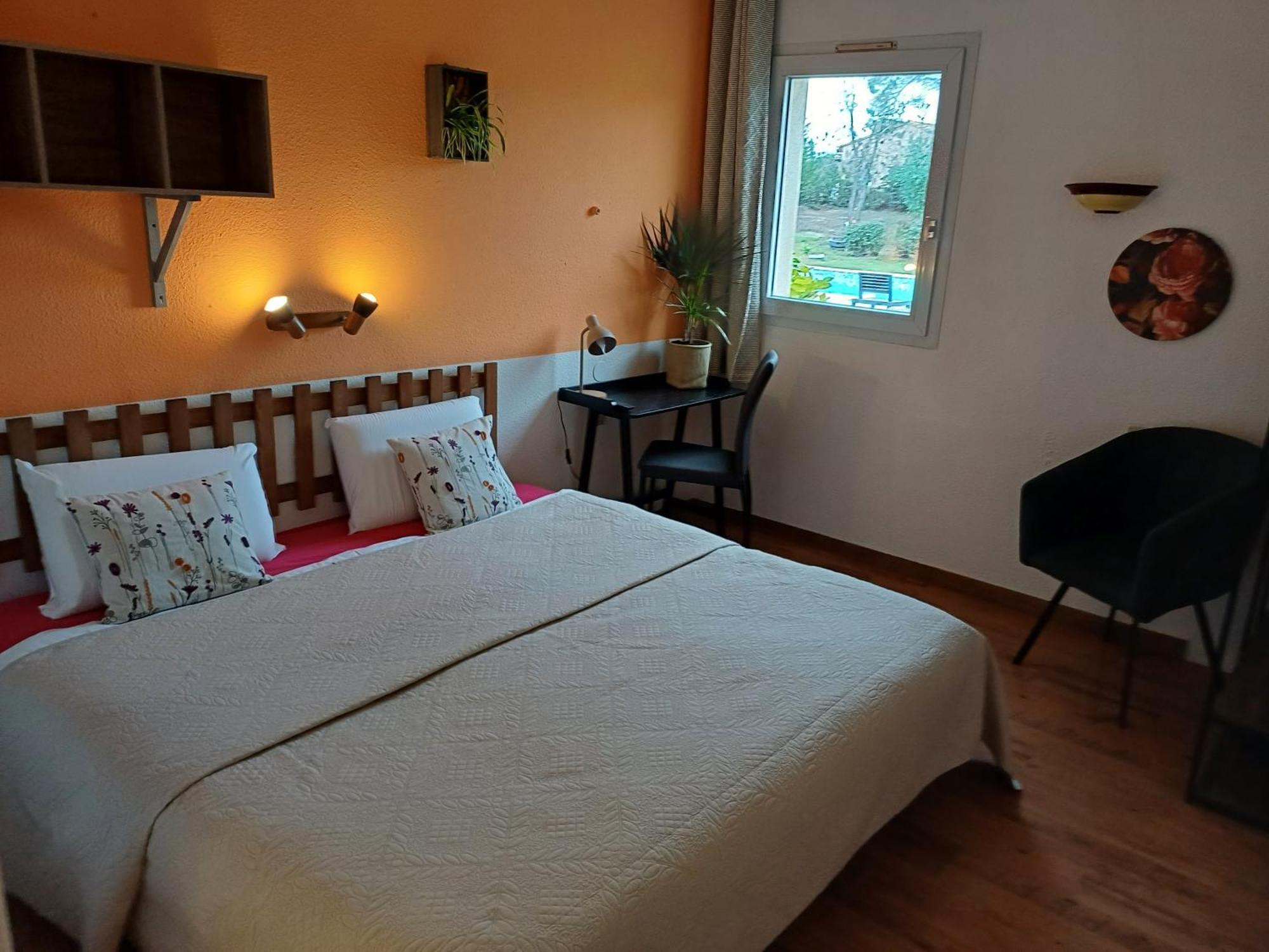 Bel Hotel Restaurant La Gentilhommiere Trèbes Екстериор снимка