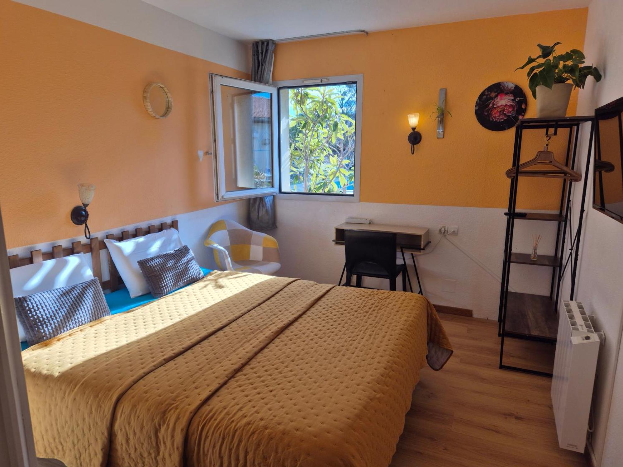 Bel Hotel Restaurant La Gentilhommiere Trèbes Екстериор снимка