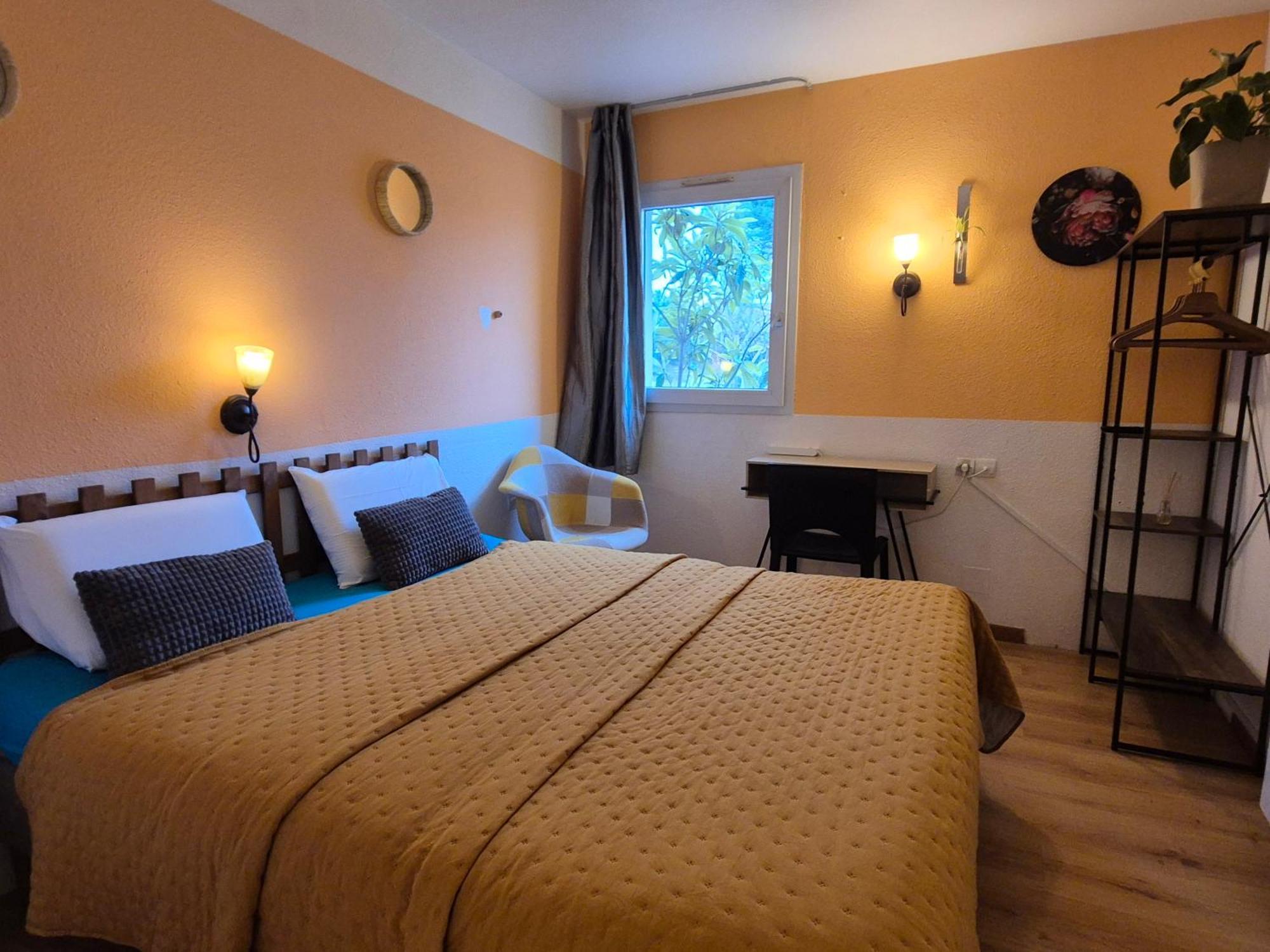 Bel Hotel Restaurant La Gentilhommiere Trèbes Екстериор снимка